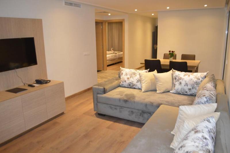 Anezi Apartments อกาดีร์ ภายนอก รูปภาพ